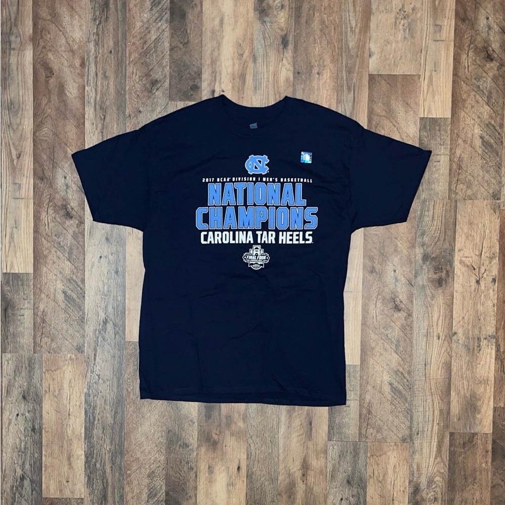 North Carolina Tarheels 2012 National Champions Hanes Blue T-Shirt (Large)